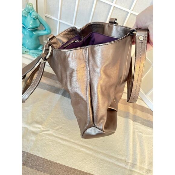 Coach Handbag - Picture 7 of 12